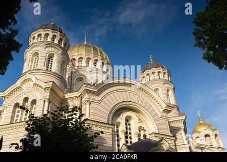 La Natività della Cattedrale di Cristo, riga, Lettonia. Stile neo-bizantino. Costruito durante il periodo dell'Impero Russo. Riga, capitale della Lettonia e la più grande c Foto Stock