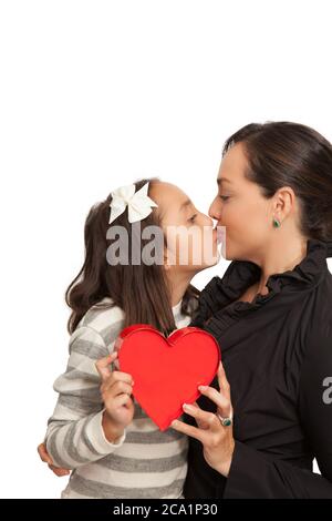 Una donna che tiene un cuore rosso tra le mani. Buon giorno di San Valentino,  colore rosso, icona del cuore, sfondo isolato Foto stock - Alamy