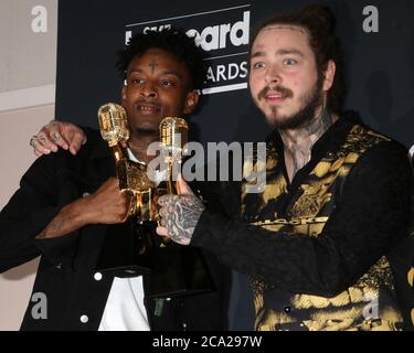 LAS VEGAS - 20 MAGGIO: 21 Savage, Post Malon al Billboard Music Awards 2018 alla MGM Grand Garden Arena il 20 maggio 2018 a Las Vegas, Nevada Foto Stock