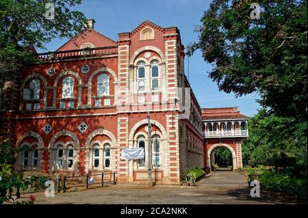 Bellissimo edificio architettonico di arti collage della città di Dharwad Foto Stock