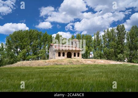 Chiesa Mosarabica Ermita Santa Cecilia a Barriosuso a Castiglia e Leon, Spagna Foto Stock