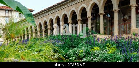 Europa, Francia, Occitanie, Midi-Pirenei, Tarn, Castres, vecchio chiostro, Foto Stock