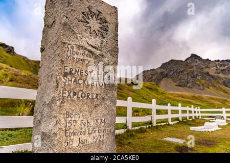 Antartide, Isola della Georgia del Sud (territorio britannico d'oltremare), Grytviken, tomba dell'esploratore Ernest SHACKLETON Foto Stock