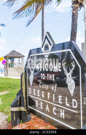 Deerfield Beach Florida, Ocean Water Way, pubblico, Atlantic Ocean Water Coast, riva, cartello, logo, benvenuto, stazione di bagnino, capanna, tour di viaggio visitatori Foto Stock