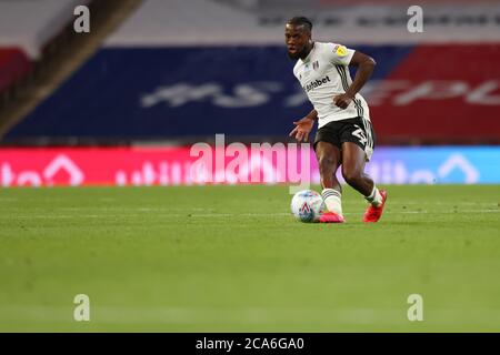 Wembley Stadium, Londra, Regno Unito. 4 agosto 2020. EFL Championship Playoff Football Final, Brentford contro Fulham; Joshua Onomah di Fulham Credit: Action Plus Sports/Alamy Live News Foto Stock