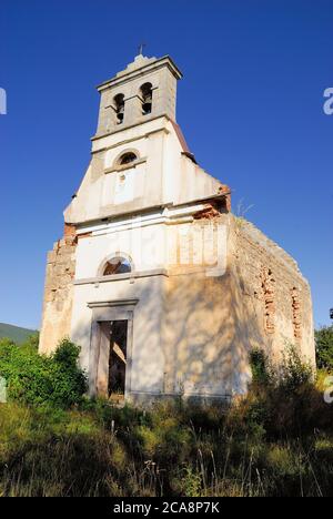 Croazia, Otocac : una chiesa distrutta durante la guerra serbo-croata (19911995). Foto Stock