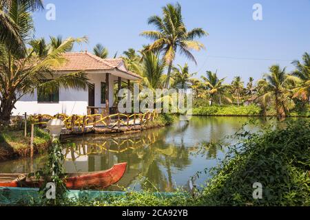 Resort sull'Isola di Munroe, Kollam, Kerala, India, Asia Foto Stock