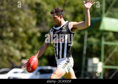 Benalla Victoria 14 marzo 2020. Goulburn Valley League Benalla Saints in preda a forni e Magpies di Murray Wangaratta alla fiera Benalla Showgrounds Foto Stock