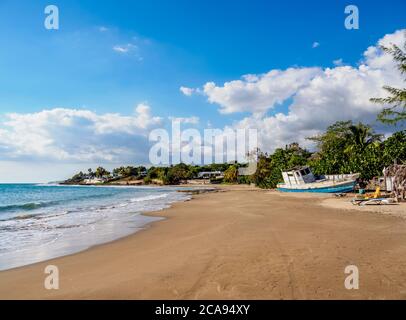 Calabash Beach, Treasure Beach, Saint Elizabeth Parish, Giamaica, Indie Occidentali, Caraibi, America Centrale Foto Stock