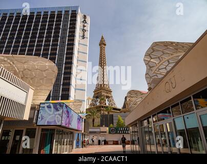 Las Vegas, 2 AGOSTO 2020 - Vista soleggiata dei Ballys Foto Stock