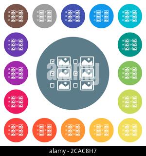 Selezione di più immagini con caselle di controllo icone bianche piatte su sfondi rotondi. sono incluse 17 variazioni di colore di sfondo. Illustrazione Vettoriale