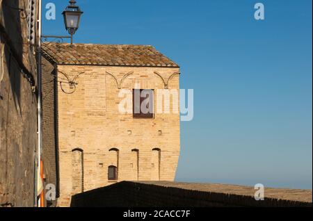 Antica torretta di fermo, Marche, Italia Foto Stock
