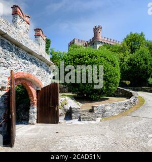 MONTALDO DORA, ITALIA - 23 LUGLIO 2017: Castello di Montaldo Dora, a Canavese (Piemonte, Italia) presso Ivrea, il 23 luglio 2017 Foto Stock