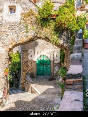 Vista panoramica a Montecelio, bellissima cittadina in provincia di Roma, Lazio, Italia. Foto Stock