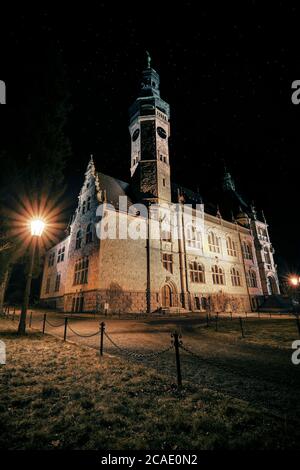 Notte al Severoceske Muzeum, North Bohemian Museum a Liberec di notte, la migliore foto. Foto Stock