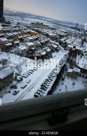 Neve, ghiaccio, nebbia e città / Ankara / Turchia Foto Stock