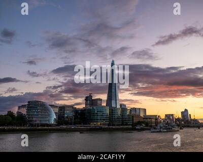 Paesaggio urbano di Londra. Southwark e lo Shard. Foto Stock