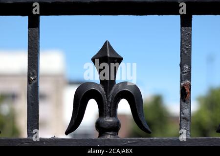 Emblema Fleur-de-lys in ferro battuto, Quebec, Canada Foto Stock