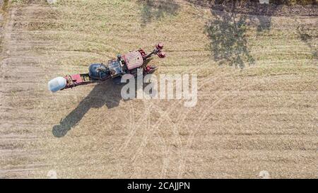 Vista aerea della raccolta della canna da zucchero Foto Stock