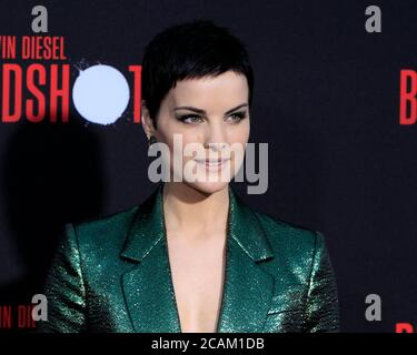 LOS ANGELES - MAR 10: Jaime Alexander alla prima 'Bloodshot' al Village Theatre il 10 marzo 2020 a Westwood, California Foto Stock