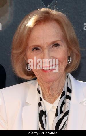 LOS ANGELES - Apr 26: EVA Marie Saint al TCM Classic Film Festival 2018 - serata di apertura Gala - 50° anniversario di 'The Producers' al TCL Chinese Theatre IMAX il 26 aprile 2018 a Los Angeles, California Foto Stock