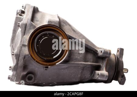 Il cambio in ferro della trasmissione di un'auto è un cambio che riceve la coppia dall'albero motore e, riducendola, viene trasmessa ulteriormente. Repa Foto Stock