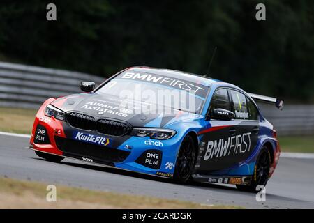 8 agosto 2020; Brands Hatch Circuit, West Kingsdown, Kent, Inghilterra; Kwik Fit British Touring Car Championship, Qualifying Day; Colin Turkington nel suo Team BMW 330i M Sport Foto Stock