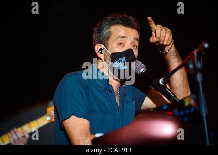 Italia. 8 agosto 2019. Daniele Silvestri vive a Treviso 2020 al festival Suoni di Marca. (Foto di Denis Ulliana/Pacific Press) Credit: Pacific Press Media Production Corp./Alamy Live News Foto Stock