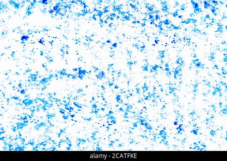 Grunge blu colore olio pastello texture su sfondo di carta bianca con spazio copia Foto Stock
