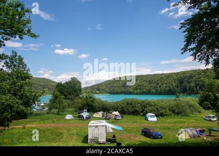 Campeggio a Lac de Narlay nel Giura, Francia Foto Stock