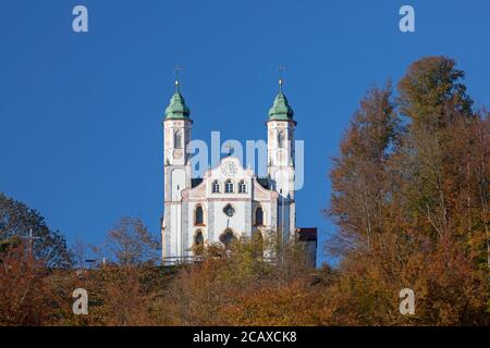 Geografia / viaggio, Germania, Baviera, Bad Toelz, chiesa del calvario al Golgatha sopra da Bad Toelz, , Additional-Rights-Clearance-Info-Not-Available Foto Stock