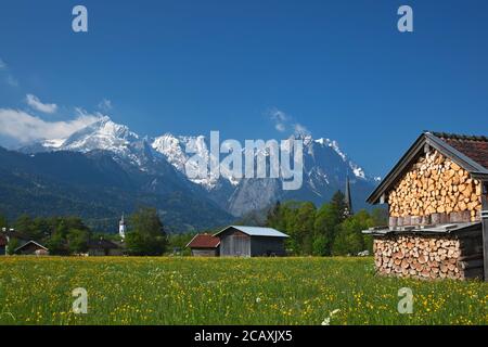 Geografia / viaggio, Germania, Baviera, Garmisch- Partenkirchen, che la catena montuosa di Wetterstein, Garmis, diritti-aggiuntivi-clearance-Info-non-disponibile Foto Stock