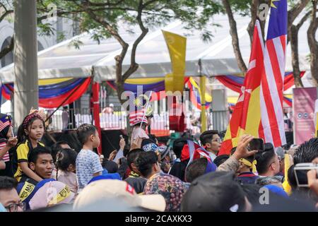 Putrajaya, Malesia – 31 agosto 2019: La festa della Merdeka è un evento colorato che si tiene in commemorazione della Giornata dell'Indipendenza della Malesia a DAT Foto Stock