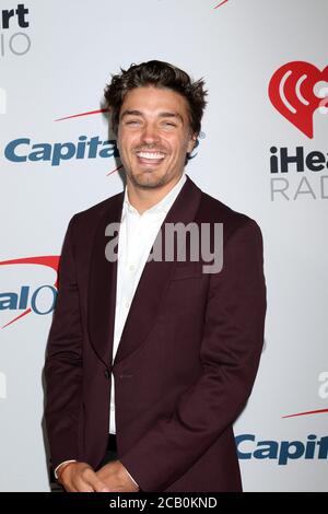 LOS ANGELES - GEN 18: Dean Unglert al Podcast Awards iHeartRadio al iHeartRadio Theatre il 18 gennaio 2019 a Burbank, California Foto Stock