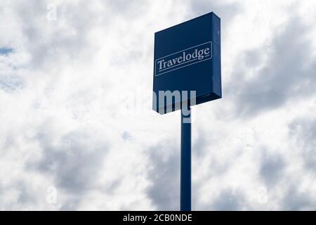 Wall, South Dakota - 24 luglio 2020: Cartello per un motel Travelodge. Si tratta di una catena alberghiera economica per viaggiatori in economia Foto Stock