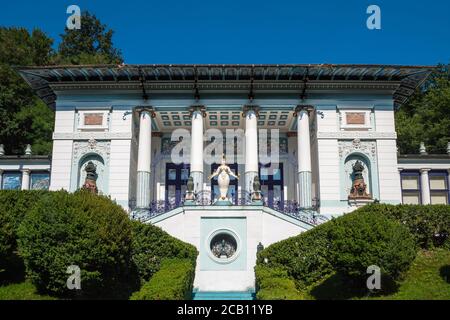 Vienna, Austria - 8 agosto 2020: Villa otto Wagner con il Museo Ernst Fuchs, un edificio in stile Liberty, chiamato anche Villa ben Tieber. Foto Stock