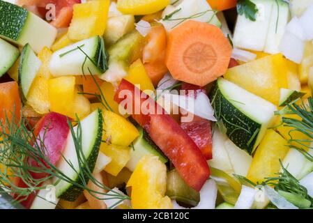 fuoco selettivo per closeup di verdure fresche colorate Foto Stock