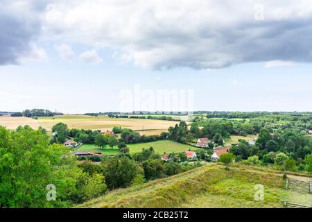 Vista dai bastioni di Montreuil-sur-Mer, Francia settentrionale Foto Stock