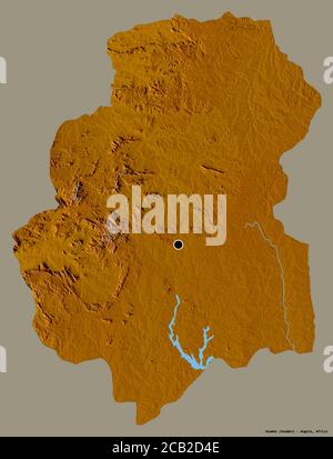 Forma di Huambo, provincia dell'Angola, con la sua capitale isolata su uno sfondo di colore pieno. Mappa di rilievo topografico. Rendering 3D Foto Stock