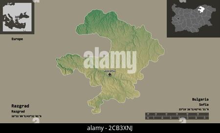 Forma di Razgrad, provincia della Bulgaria, e la sua capitale. Scala della distanza, anteprime ed etichette. Mappa di rilievo topografico. Rendering 3D Foto Stock