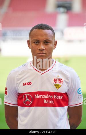 Stoccarda, Germania, 10 agosto 2020, Roberto MASSIMO, VFB 30 Al VFB STUTTGART Media Day nel 1. Campionato di calcio tedesco, 1. Bundesliga, Stagione 2020/2021. © Peter Schatz / Alamy Live News Foto Stock