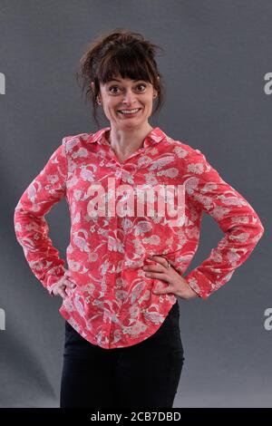 L'autore inglese Jess Kidd assiste ad una fotocellula durante la città di Edimburgo Festival Internazionale del Libro 2018 Foto Stock