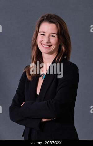 Lo scrittore britannico Rachel Hewitt assiste ad una fotocellula durante la città di Edimburgo Festival Internazionale del Libro 2018 Foto Stock