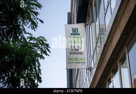 Affitto di lusso nel quartiere Greenpoint di Brooklyn domenica 9 agosto 2020. (© Richard B. Levine) Foto Stock