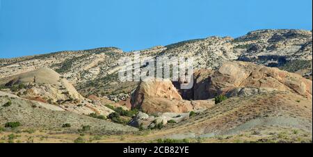 Panorama del paesaggio unico del deserto del Dinosaur National Monument Foto Stock