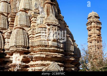 Incredibile India. Cultura e storia. Forte Chittograrh e templi con sculture in pietra sorprendente. Rajasthan Foto Stock