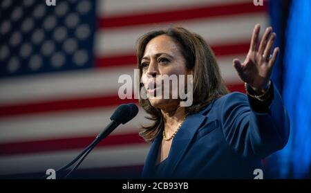 7 settembre 2019, SNHU Arena, Manchester, New Hampshire, USA: Il candidato presidenziale democratico, Senatore Kamala Harris (D-CA), parla alla Convenzione democratica del New Hampshire di Manchester. Credit: Keiko Hiromi/AFLO/Alamy Live News Foto Stock