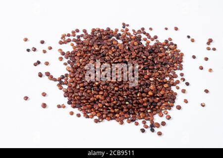 Mucchio di grano sano sudamericano rosso Quinoa Foto Stock