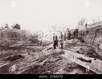 Dutch Gap Canal, 1865. Precedentemente attribuito a Mathew B. Brady, Andrew Joseph Russell. Foto Stock