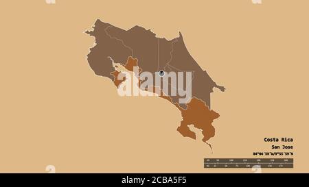 Forma desaturata della Costa Rica con la sua capitale, la principale divisione regionale e l'area separata Puntarenas. Etichette. Composizione di texture con motivi. Foto Stock